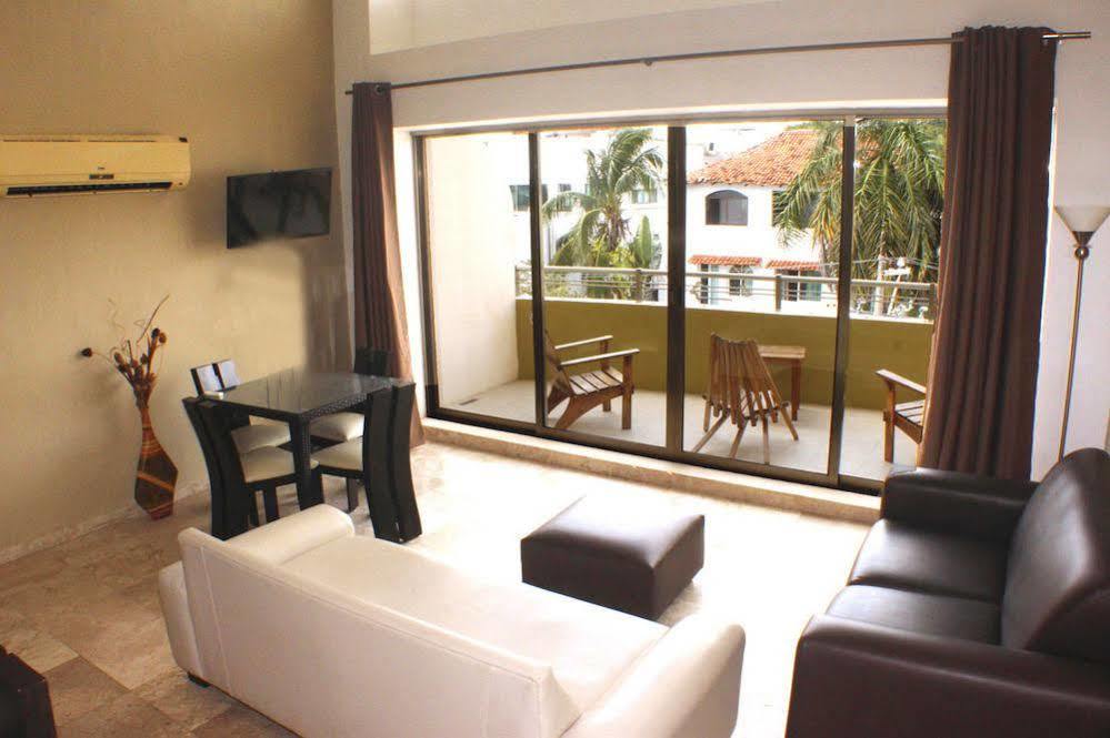 Ocean Plaza Condos Playa del Carmen Esterno foto