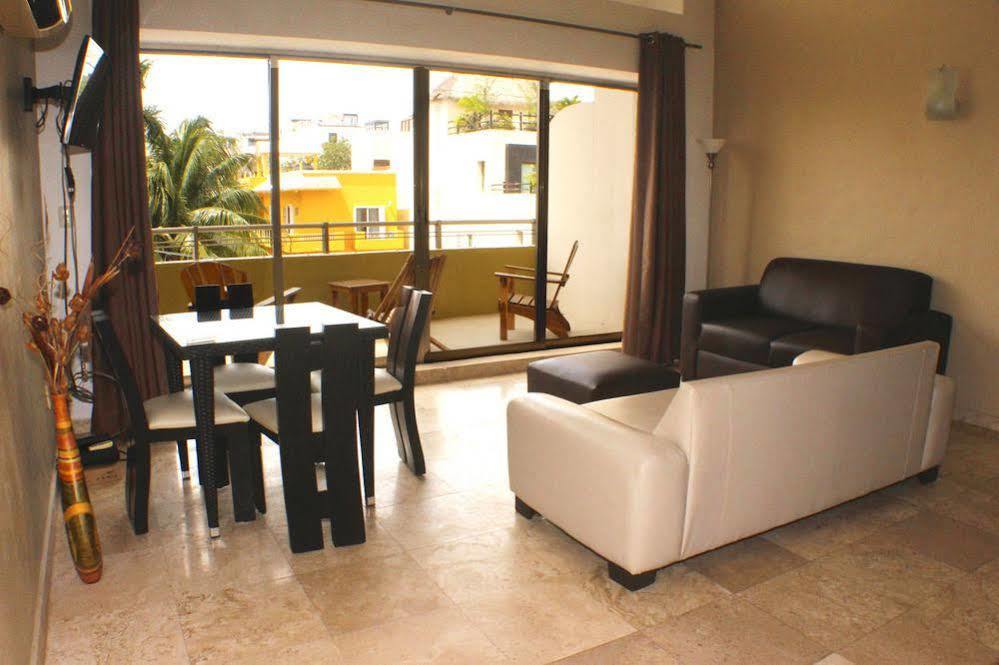 Ocean Plaza Condos Playa del Carmen Esterno foto