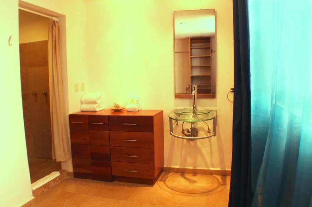 Ocean Plaza Condos Playa del Carmen Esterno foto