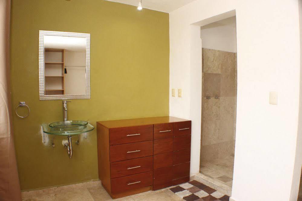 Ocean Plaza Condos Playa del Carmen Esterno foto