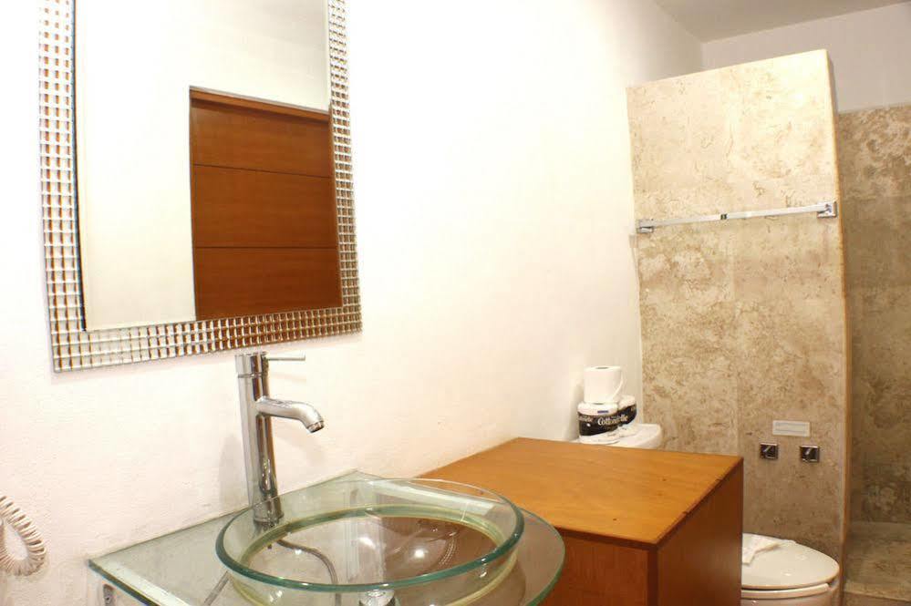 Ocean Plaza Condos Playa del Carmen Esterno foto
